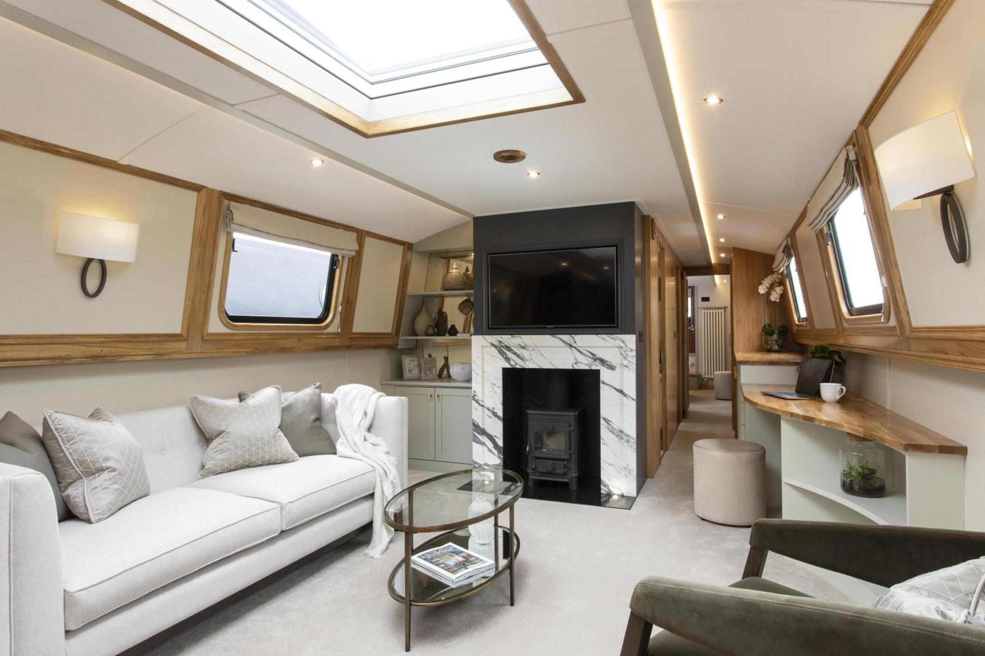 Premium Hausboot Am Pichelssee - Madam President Berlin